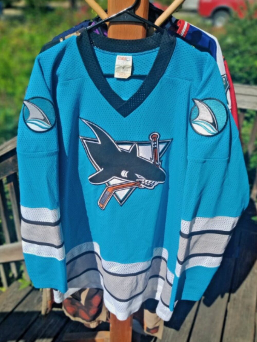 Vintage Air-Knit mesh version CCM 1990s San Jose Sharks NHL hockey jersey(XL)